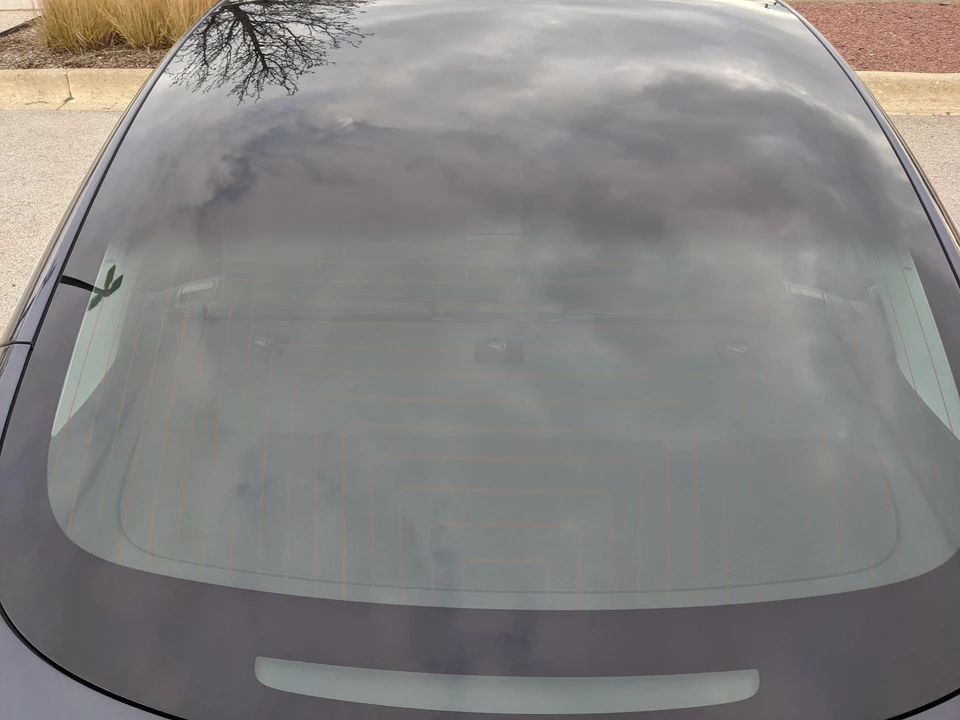 2018 Tesla Model 3 - Image 25 of 31
