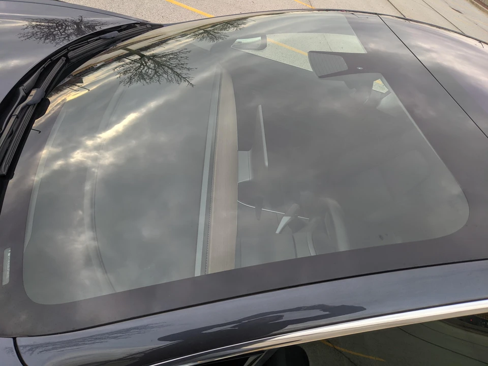 2018 Tesla Model 3 - Image 28 of 31