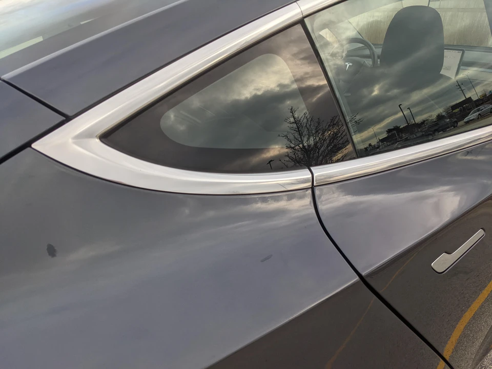 2018 Tesla Model 3 - Image 20 of 31