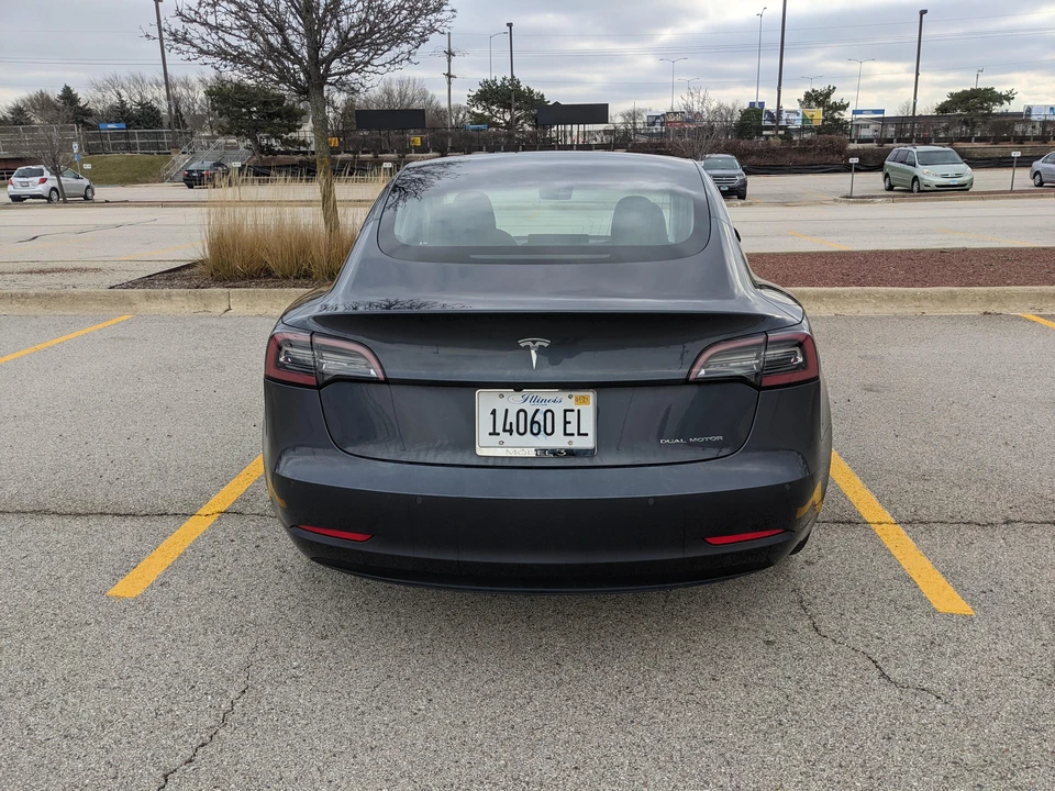 2018 Tesla Model 3 - Image 12 of 31