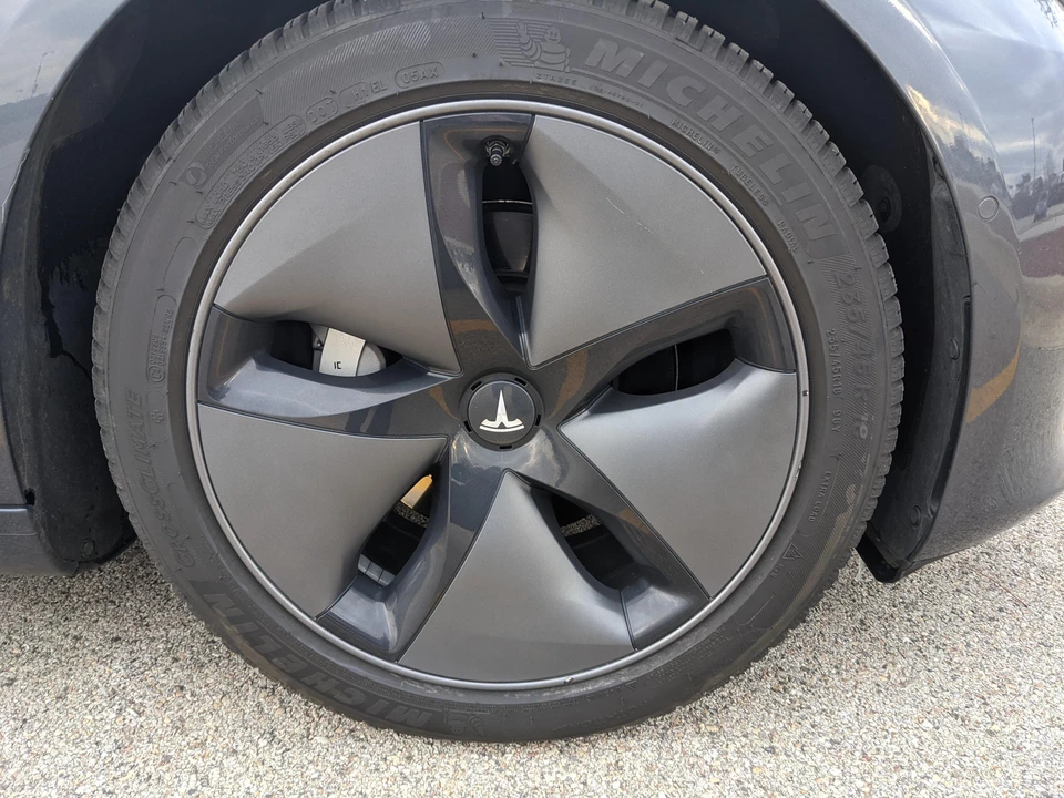 2018 Tesla Model 3 - Image 29 of 31