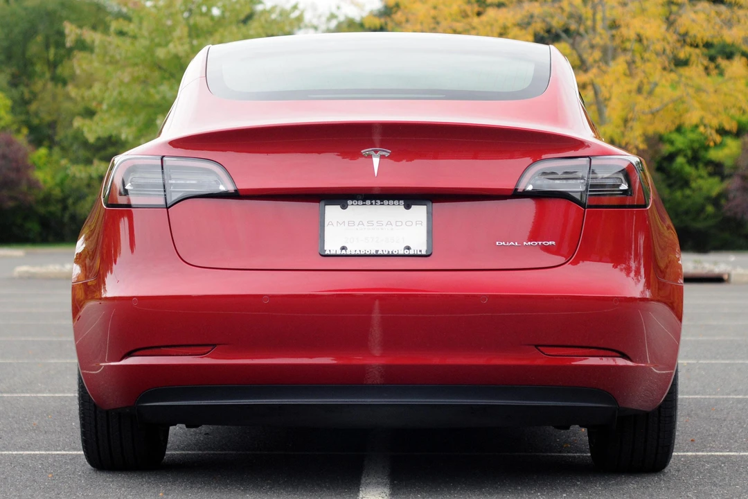 2018 Tesla Model 3 - Image 5 of 7