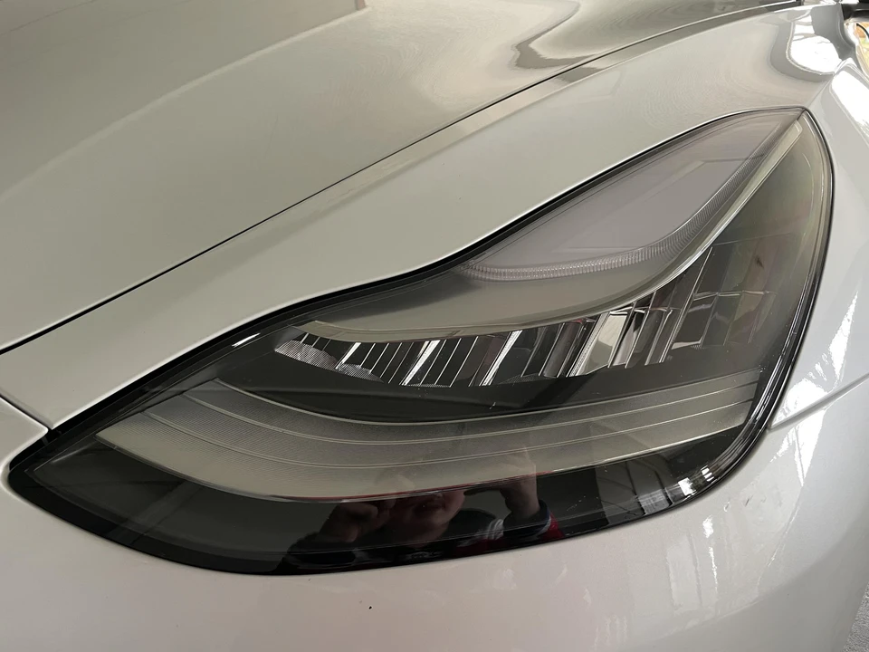 2018 Tesla Model 3 - Image 11 of 31