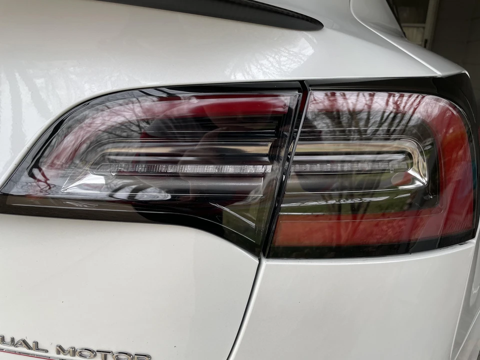 2018 Tesla Model 3 - Image 15 of 31