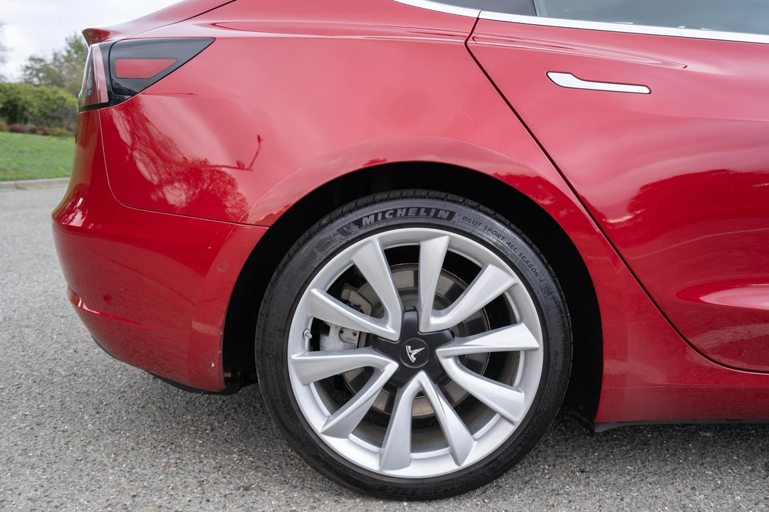 2018 Tesla Model 3 - Image 30 of 31