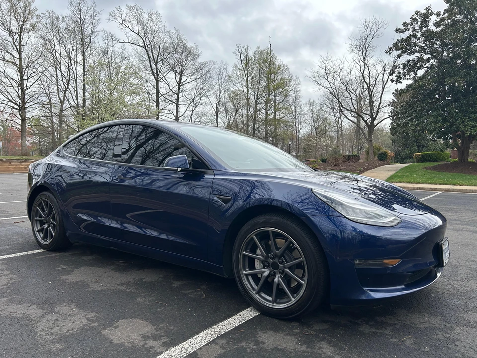 2018 Tesla Model 3 - Image 9 of 31