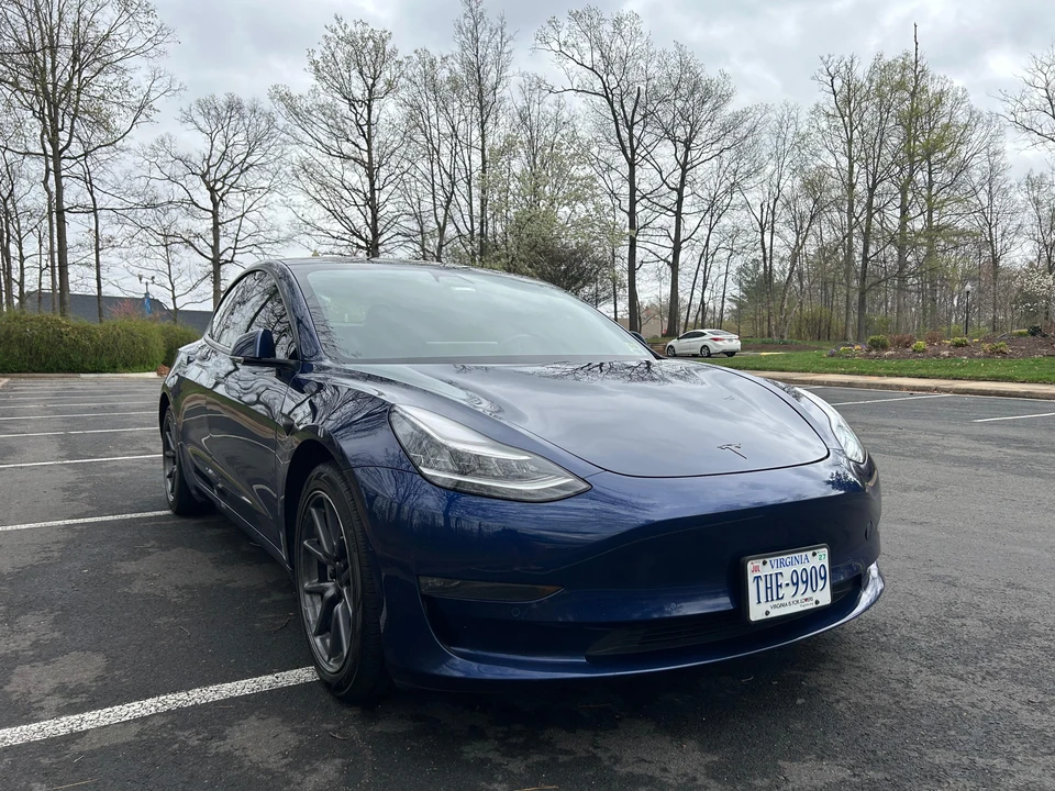 2018 Tesla Model 3 - Image 10 of 31