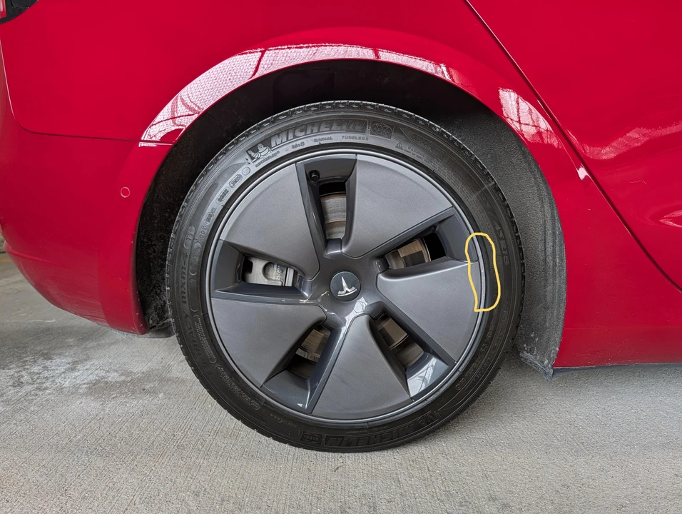 2018 Tesla Model 3 - Image 23 of 31