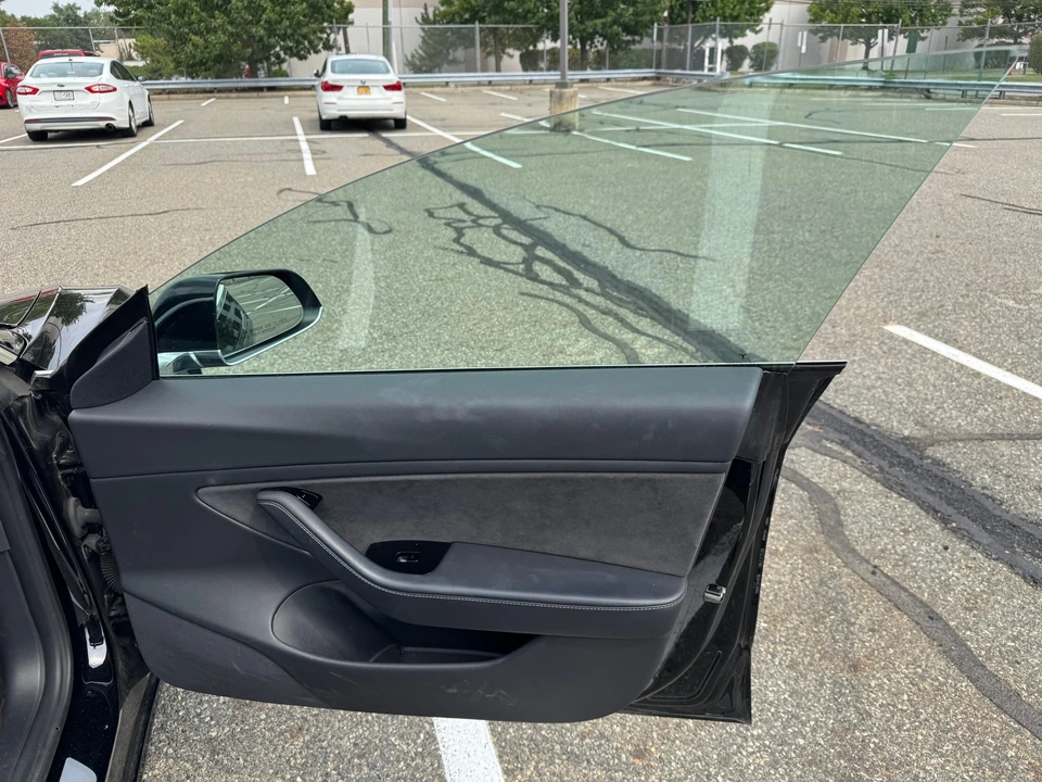 2018 Tesla Model 3 - Image 31 of 31