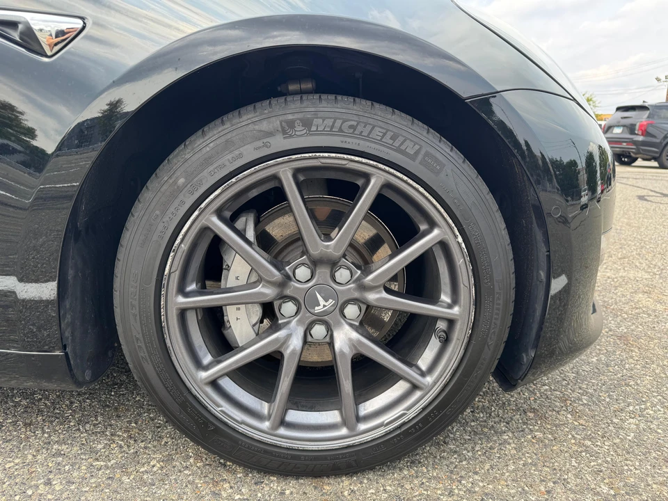 2018 Tesla Model 3 - Image 18 of 31