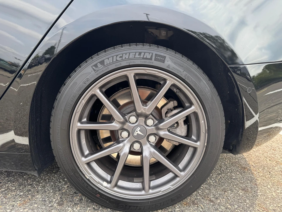 2018 Tesla Model 3 - Image 16 of 31