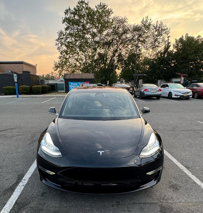 2018 Tesla Model 3 - Image 6 of 31