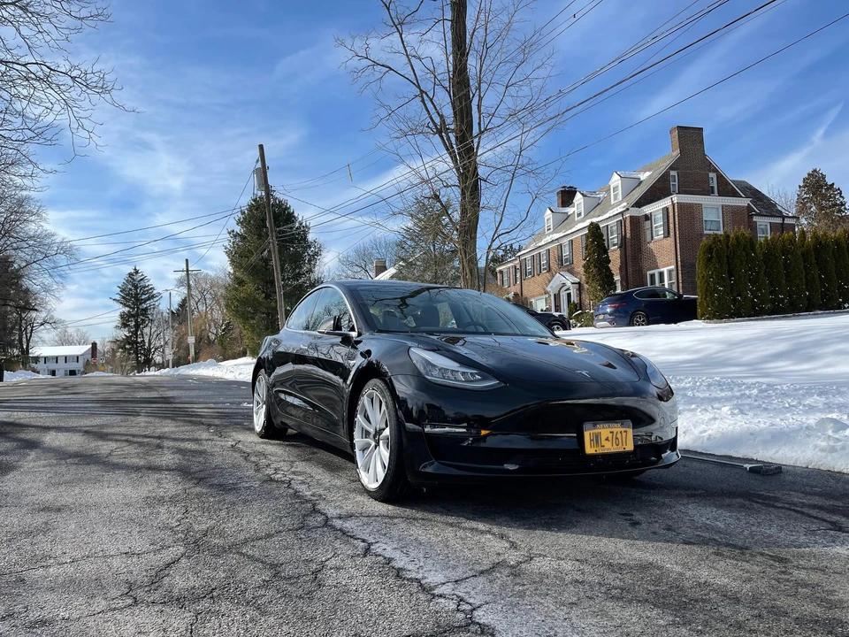 2018 Tesla Model 3 - Image 23 of 31