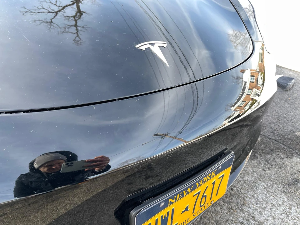 2018 Tesla Model 3 - Image 29 of 31