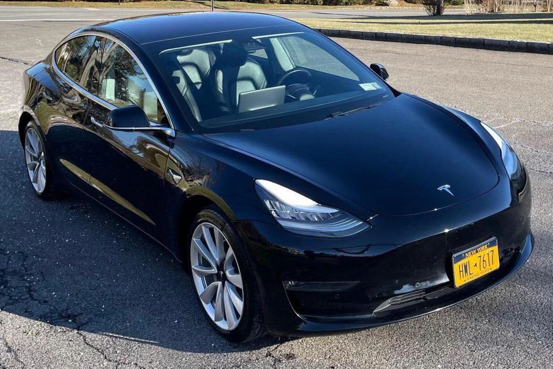 2018 Tesla Model 3 - Image 24 of 31