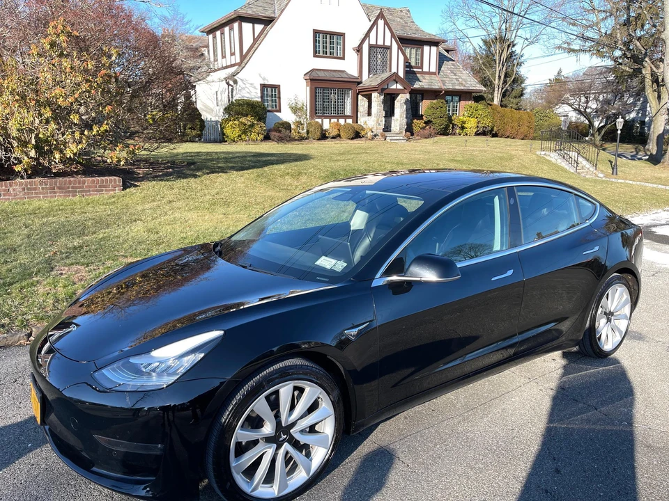 2018 Tesla Model 3 - Image 11 of 31