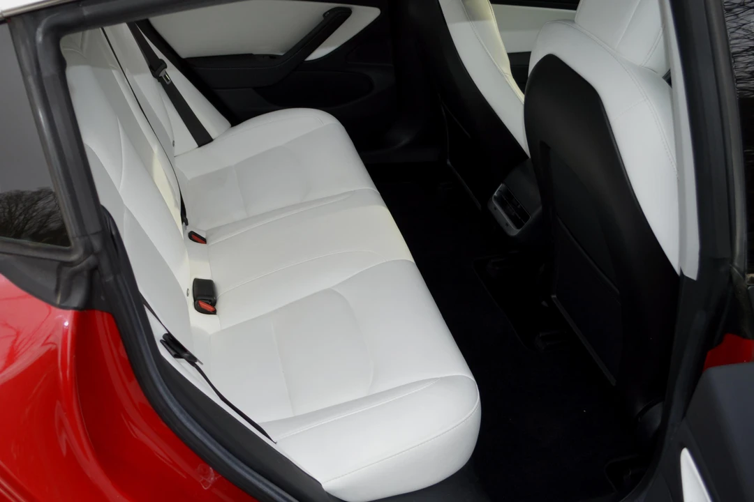 2018 Tesla Model 3 - Image 25 of 31