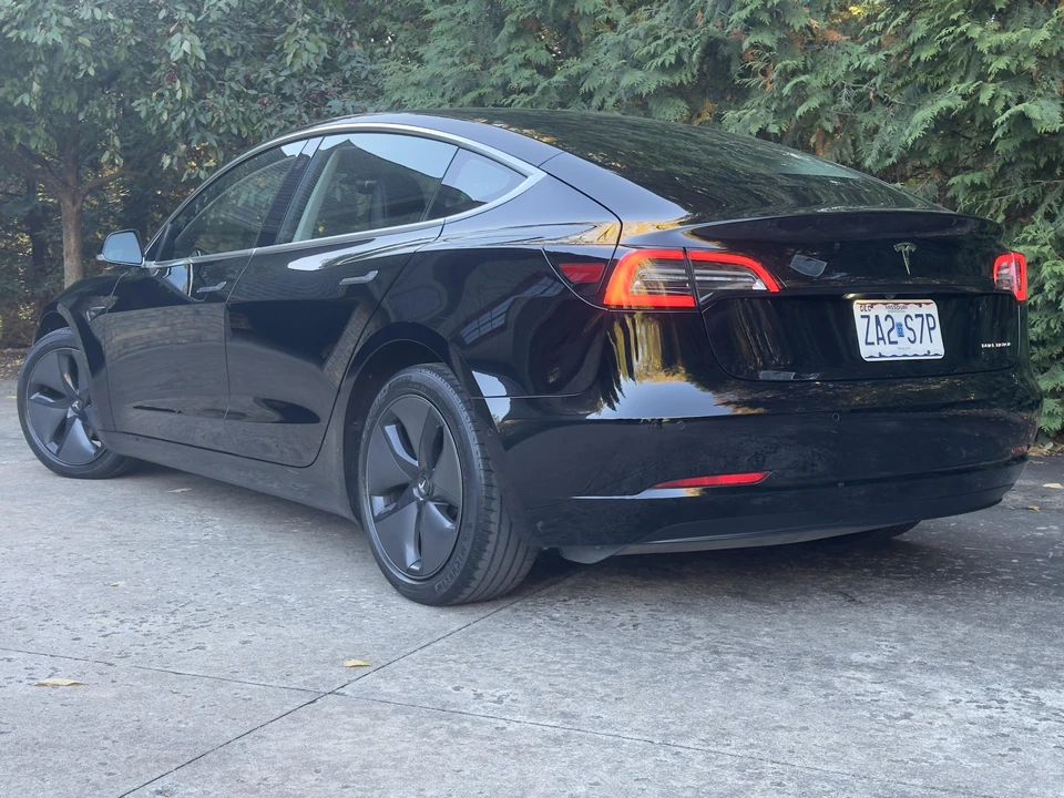 2018 Tesla Model 3 - Image 22 of 31