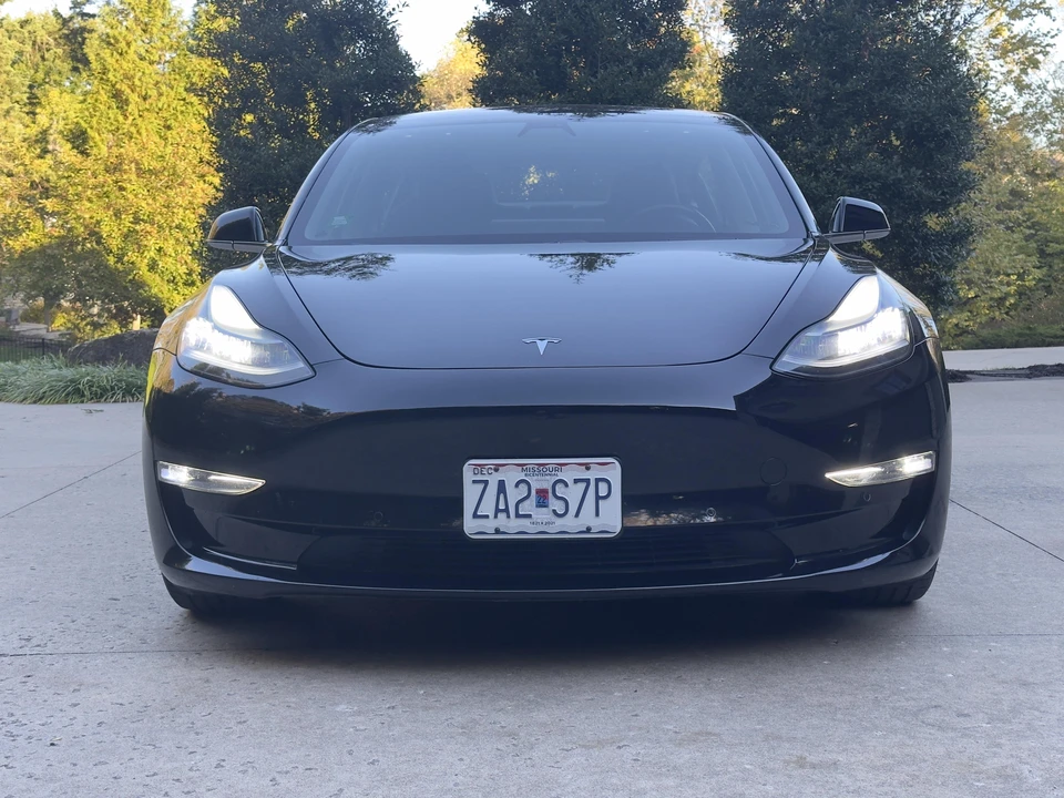 2018 Tesla Model 3 - Image 7 of 31