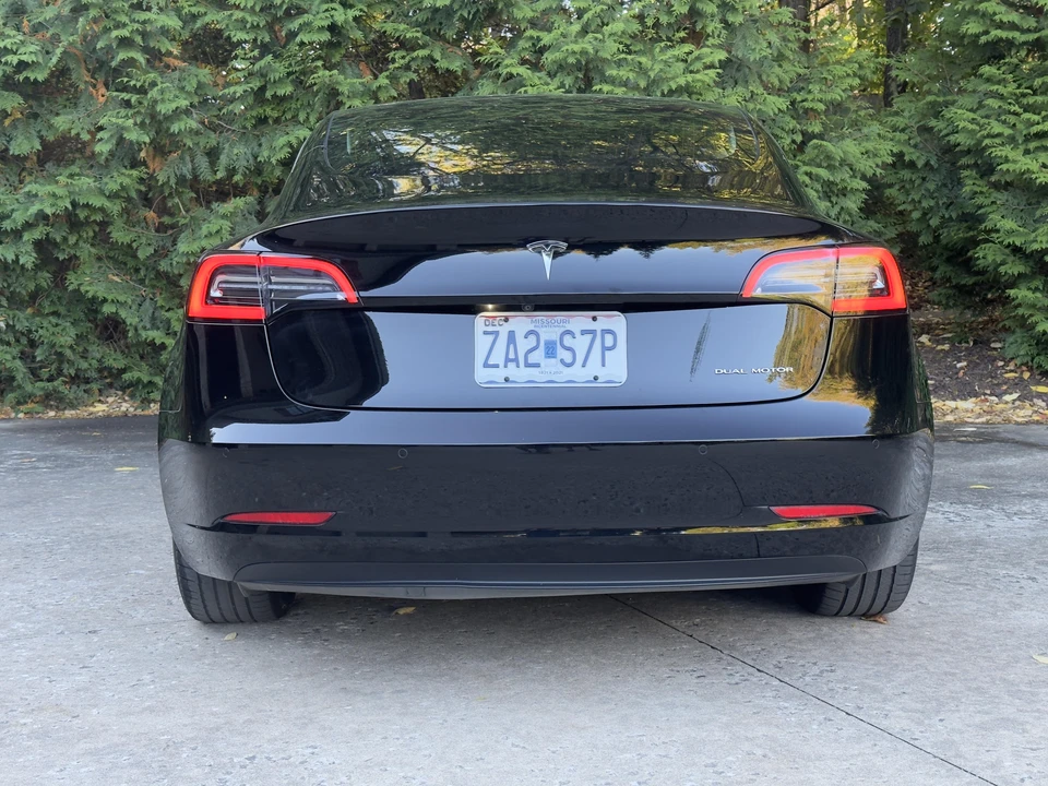 2018 Tesla Model 3 - Image 25 of 31