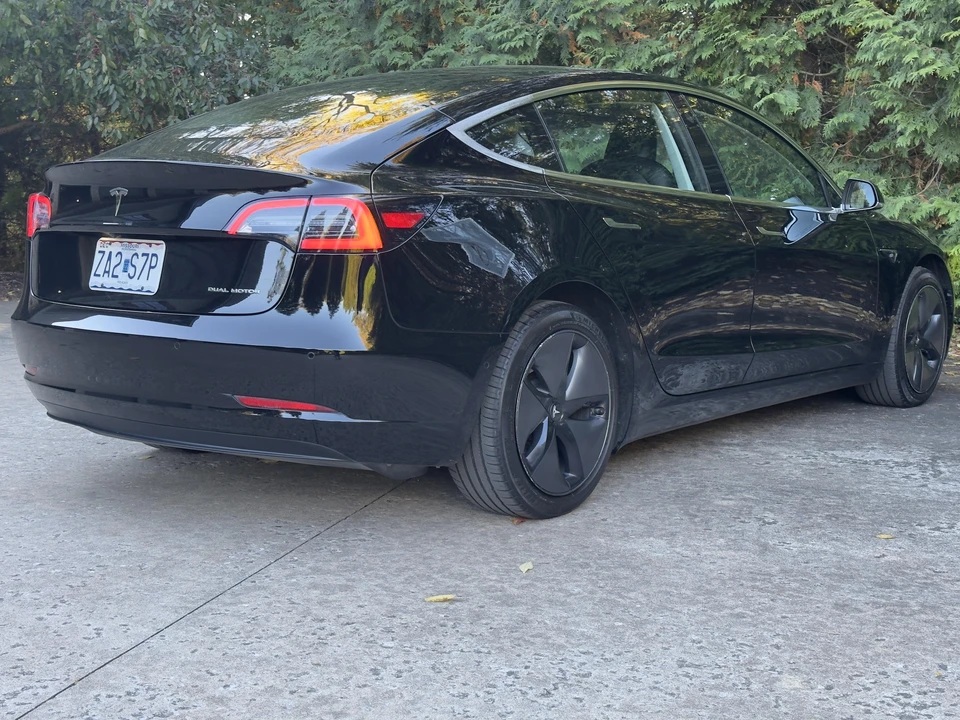 2018 Tesla Model 3 - Image 29 of 31