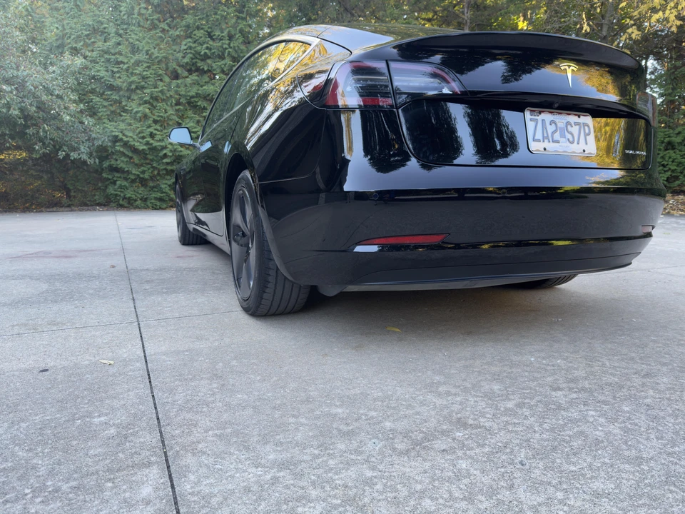 2018 Tesla Model 3 - Image 24 of 31