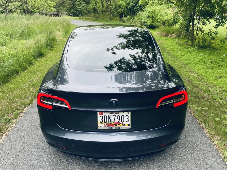 2018 Tesla Model 3 - Image 17 of 31