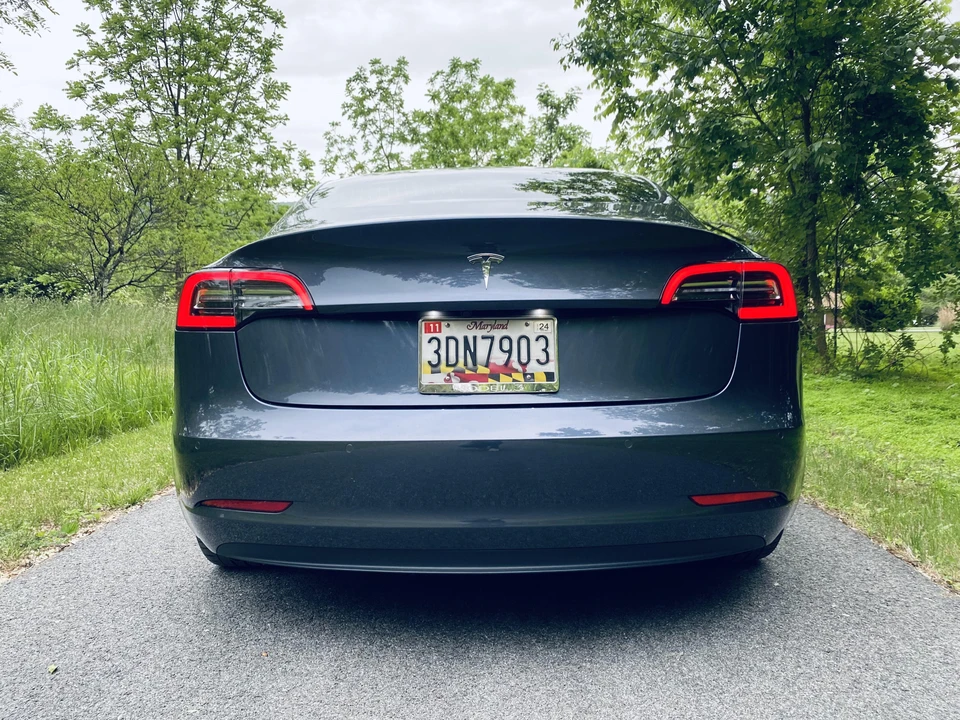 2018 Tesla Model 3 - Image 18 of 31