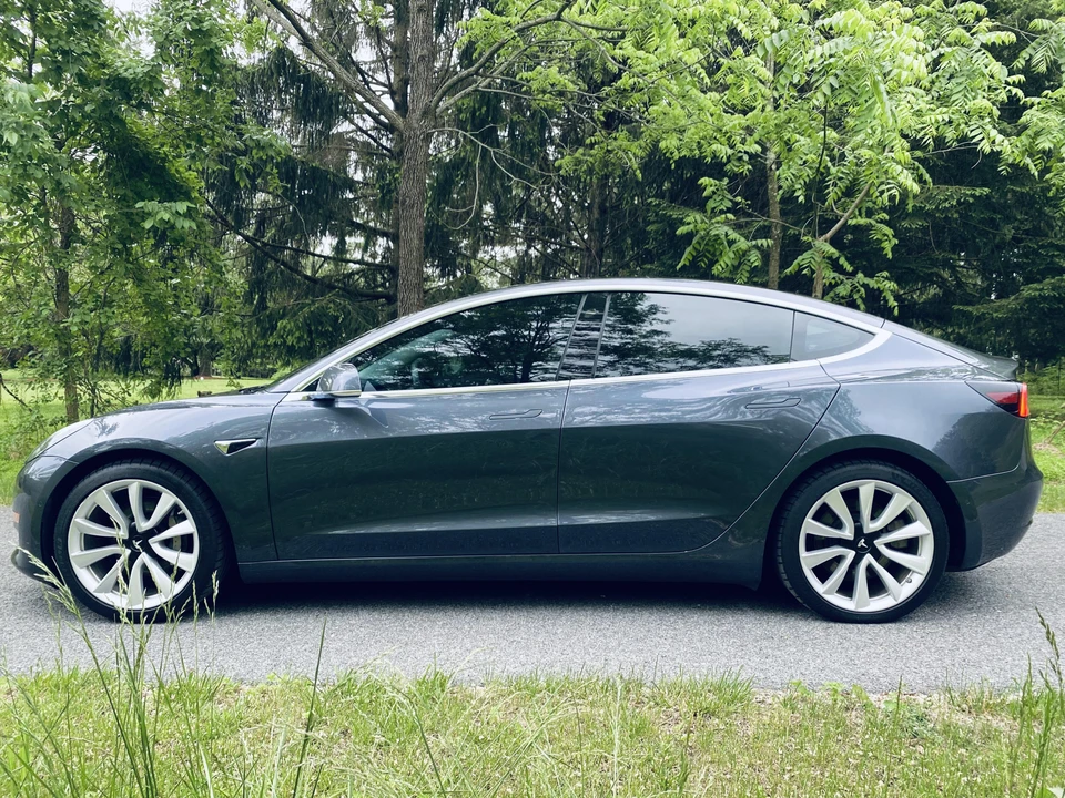 2018 Tesla Model 3 - Image 13 of 31