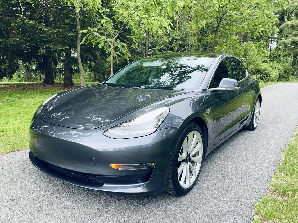 2018 Tesla Model 3 - Image 10 of 31
