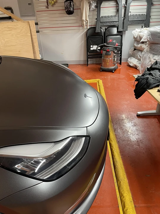 2018 Tesla Model 3 Performance - Image 13 of 31