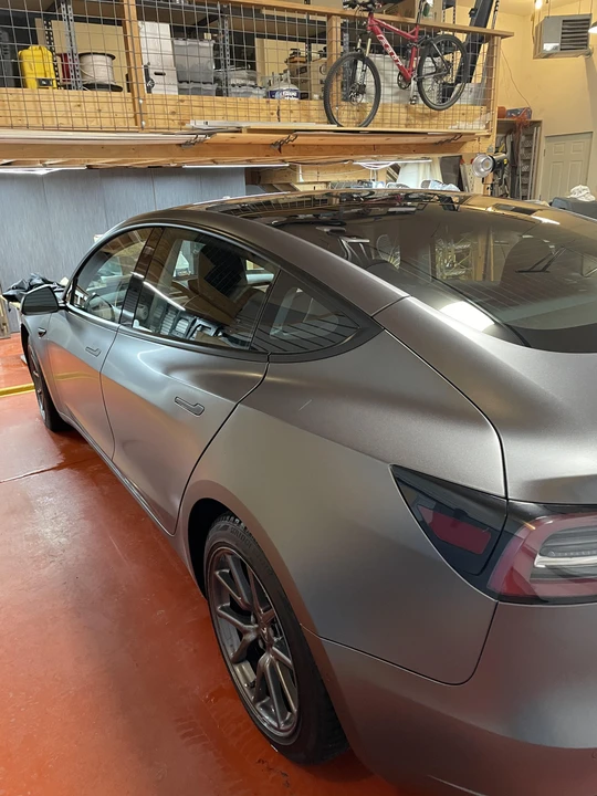 2018 Tesla Model 3 Performance - Image 20 of 31