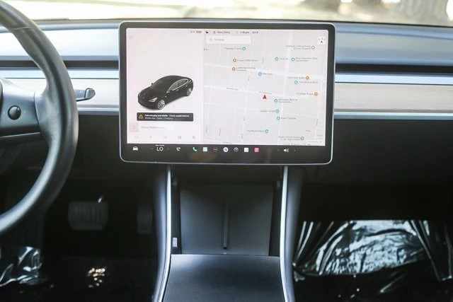 2018 Tesla Model 3 - Image 11 of 21