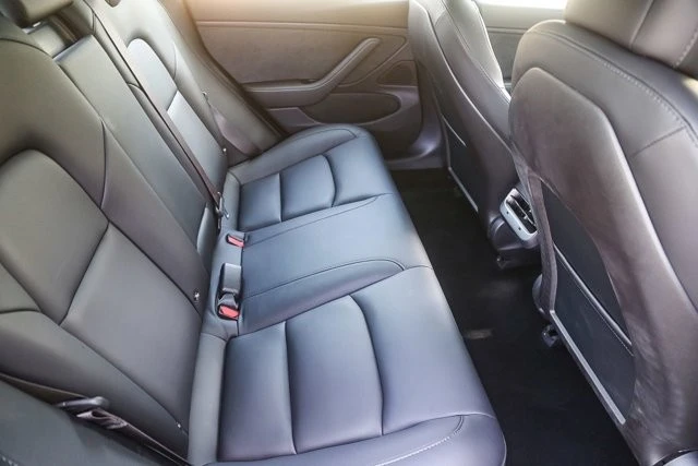 2018 Tesla Model 3 - Image 16 of 21