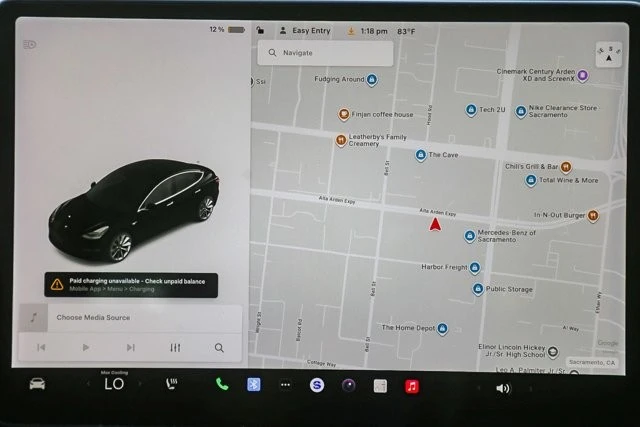 2018 Tesla Model 3 - Image 12 of 21