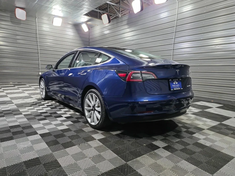 2018 Tesla Model 3 - Image 7 of 12