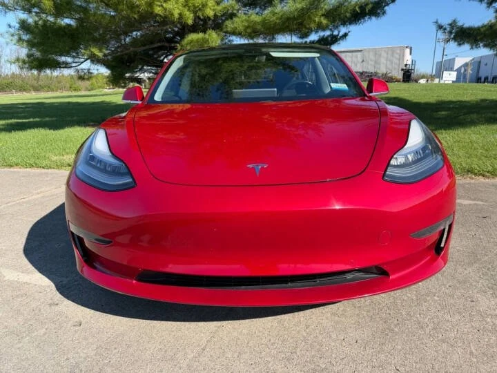 2018 Tesla Model 3 - Image 2 of 13