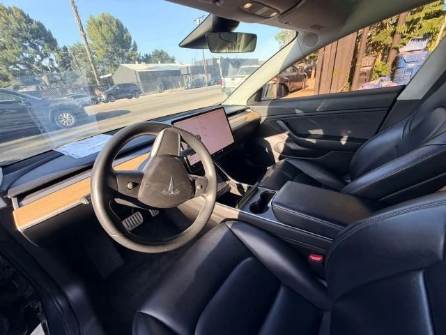 2018 Tesla Model 3 - Image 7 of 11