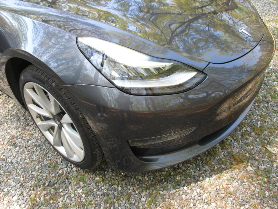 2018 Tesla Model 3 - Image 11 of 25