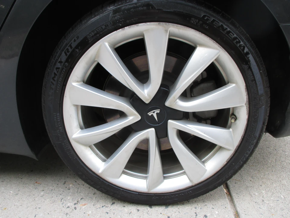 2018 Tesla Model 3 - Image 25 of 25
