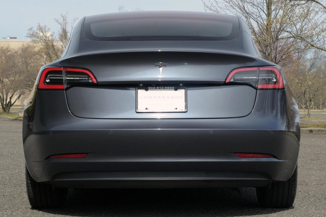 2018 Tesla Model 3 - Image 5 of 7