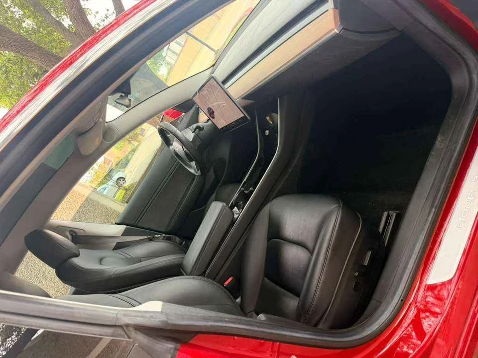 2018 Tesla Model 3 - Image 16 of 19