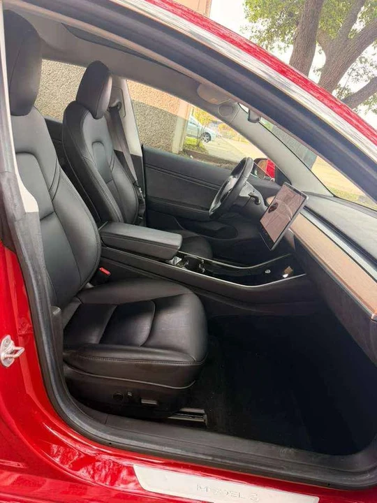 2018 Tesla Model 3 - Image 18 of 19
