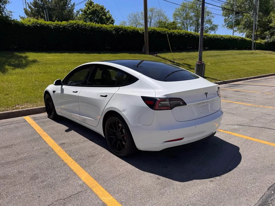 2018 Tesla Model 3 - Image 4 of 10