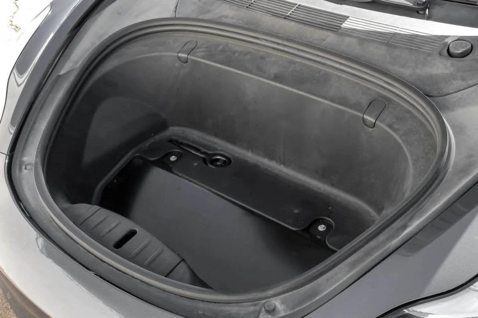 2018 Tesla Model 3 - Image 17 of 19