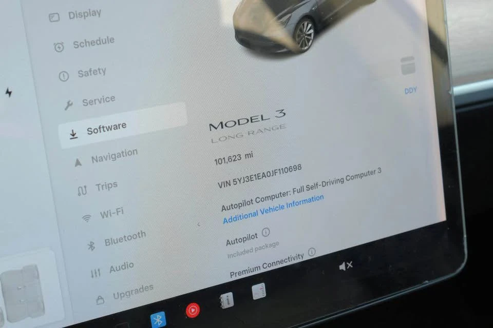 2018 Tesla Model 3 - Image 19 of 19