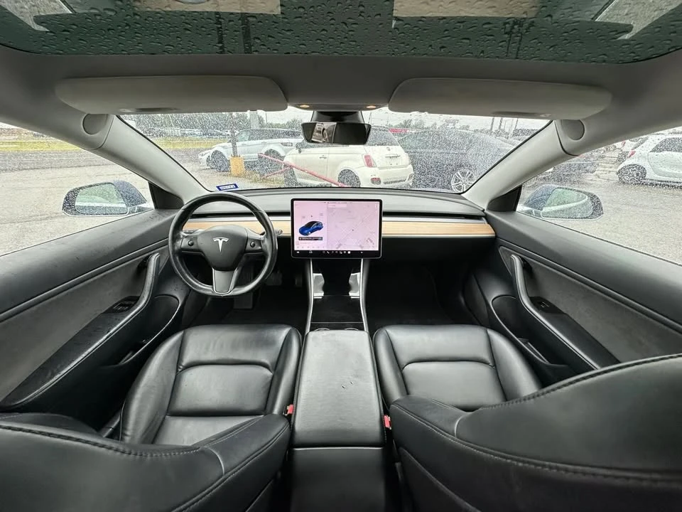 2018 Tesla Model 3 - Image 3 of 20