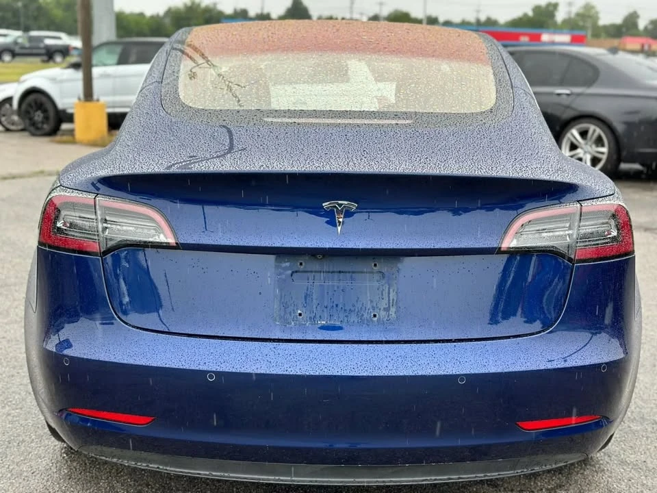 2018 Tesla Model 3 - Image 8 of 20