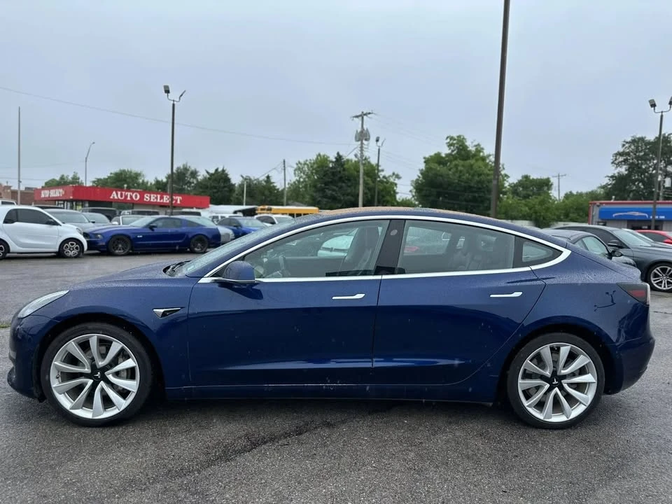 2018 Tesla Model 3 - Image 10 of 20