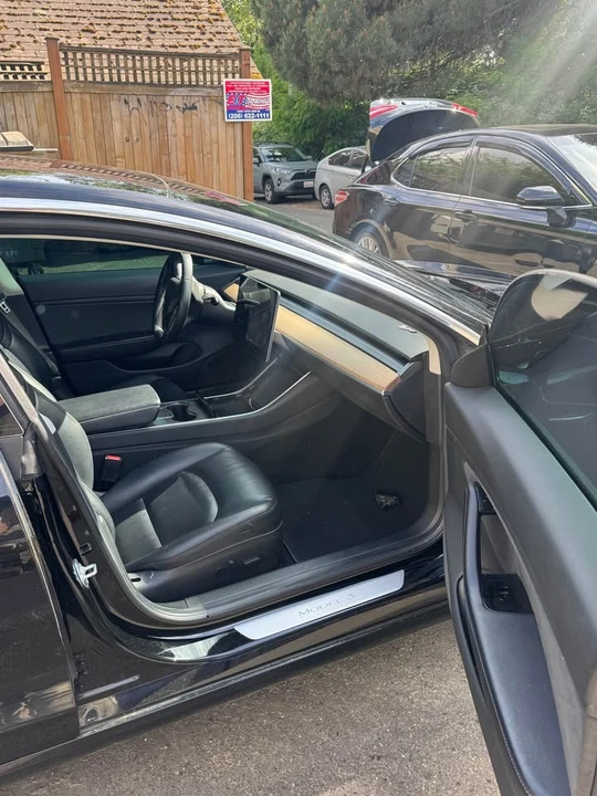 2018 Tesla Model 3 - Image 11 of 15